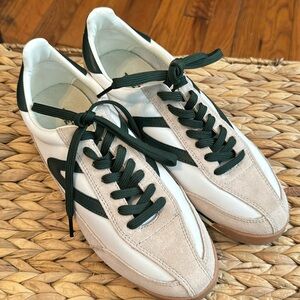Tretorn Sneakers, Women’s 7. These run big. Excellent condition.